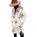 este / Gilet à capuche long en bogolan blanc Unisexe