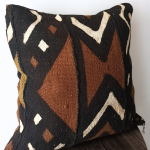 housse de coussin en bogolan marron 40X40