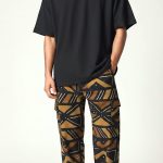 Pantalon cargo fait-main en bogolan marron et noir, taille unique, modele mixte